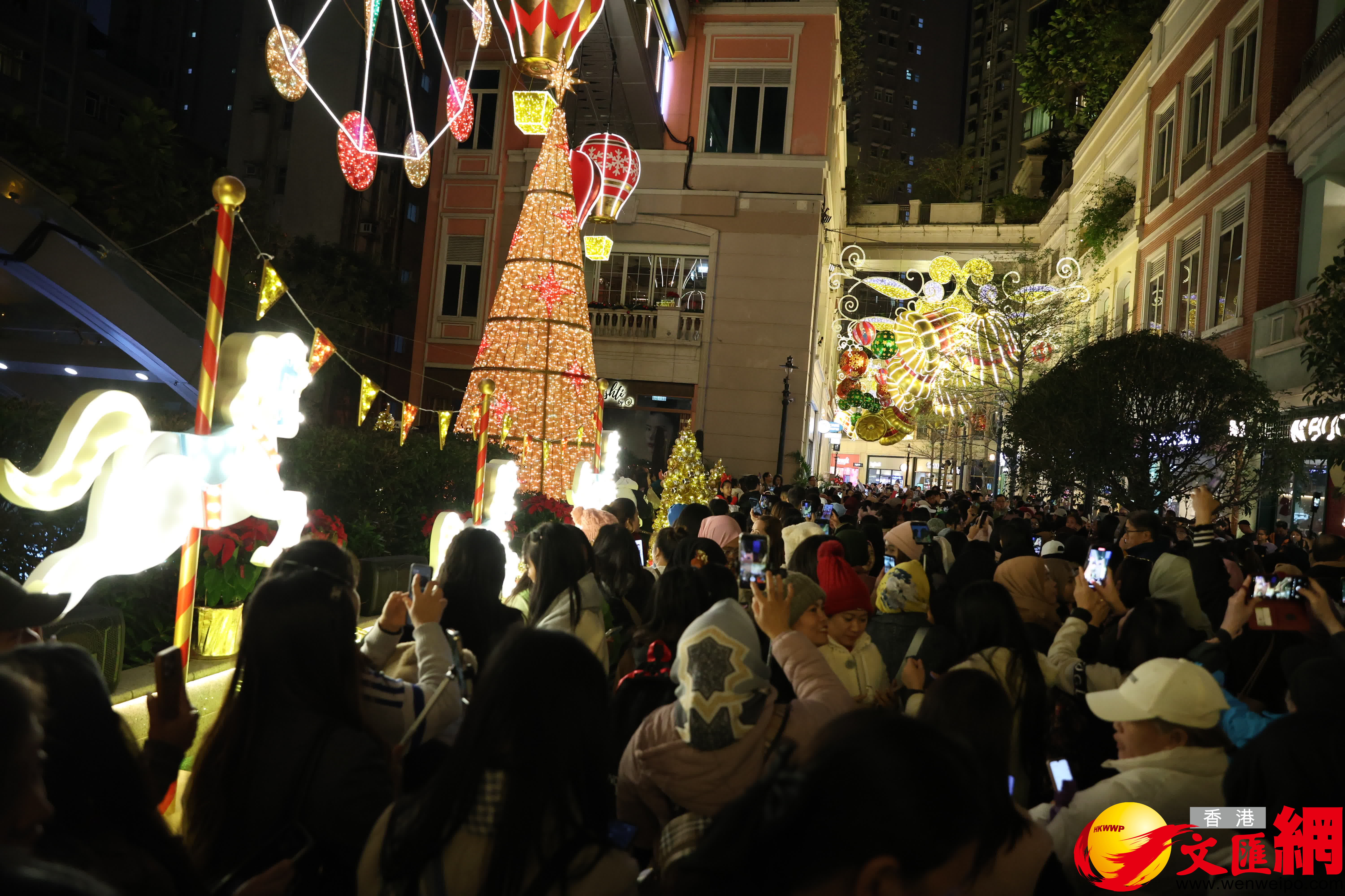 東北季候風正影響廣東沿岸，本(ben)港今早相當清(qing)涼，天文(wén)檯(tai)早上錄得最低氣溫14度。香港文(wén)匯報記者萬霜靈攝